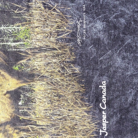 Men's Vintage Graphic Tee Retro Design - Picture 3 of 5